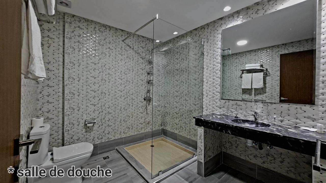מקנס Hotel Jaouharat Ismaili מראה חיצוני תמונה